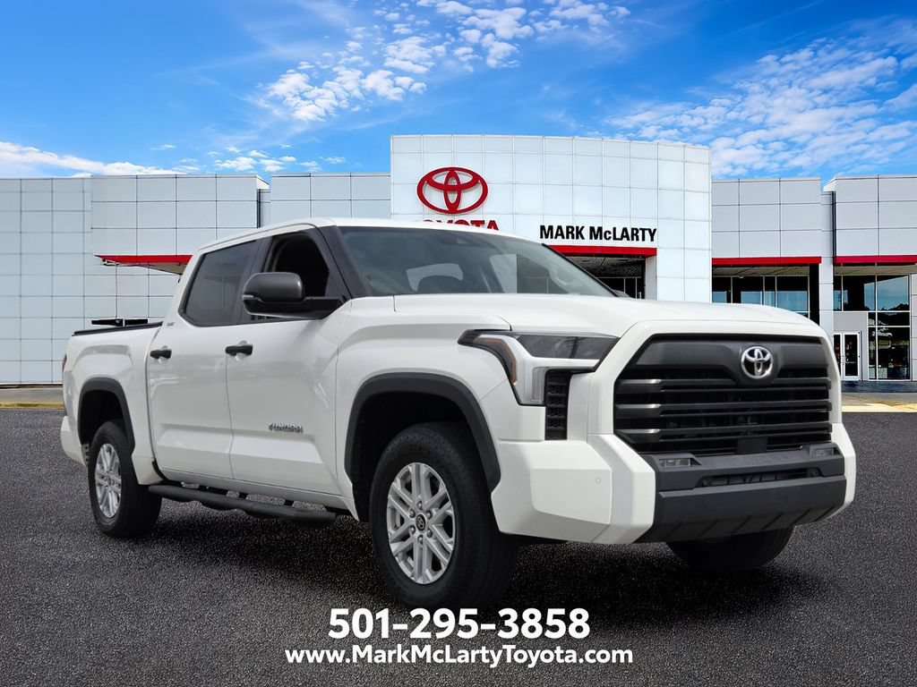 Used 2023 Toyota Tundra SR5 w/ SR5 Convenience Package AWD/4WD image 7