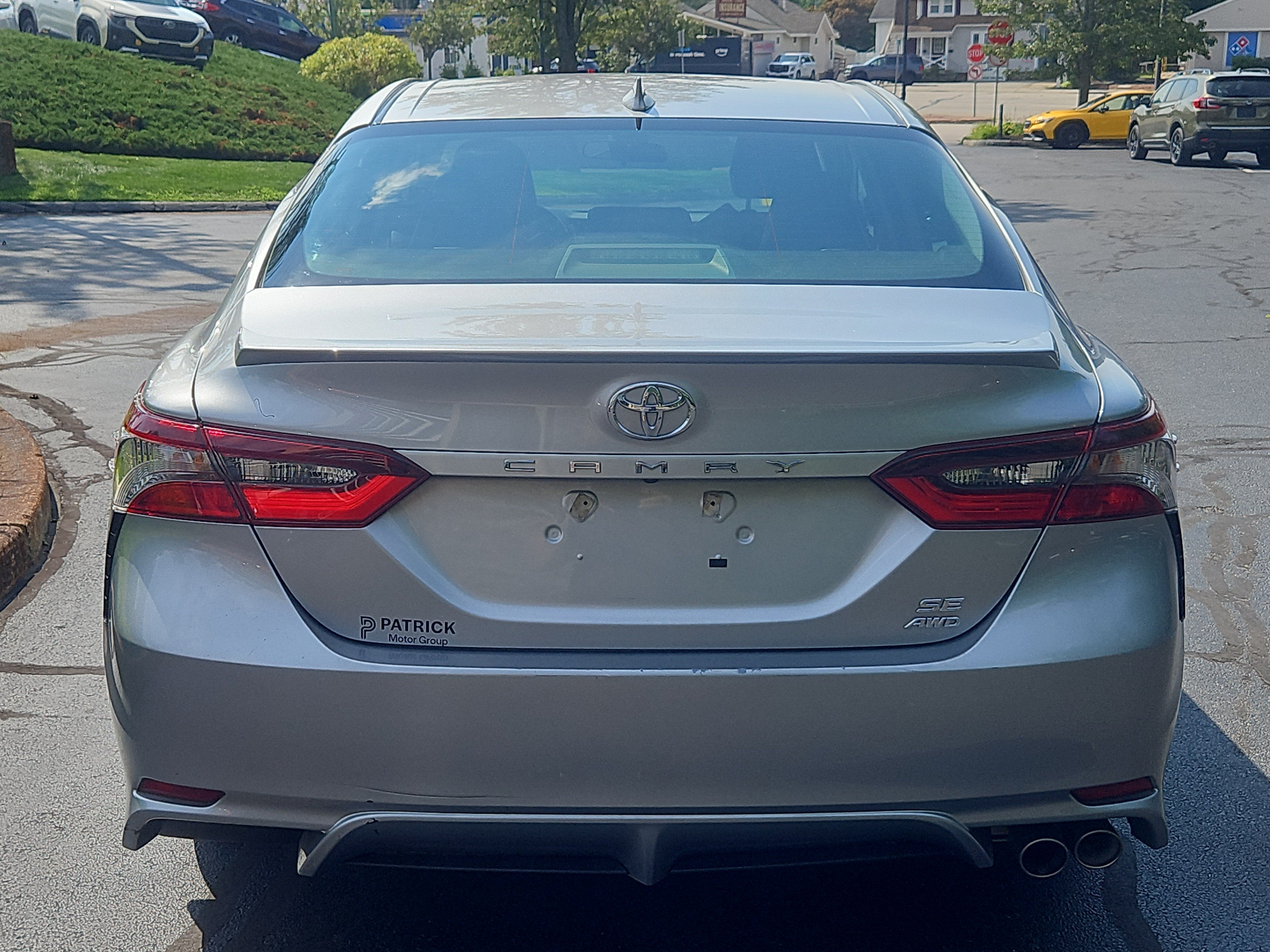 Used 2021 Toyota Camry SE AWD/4WD image 19