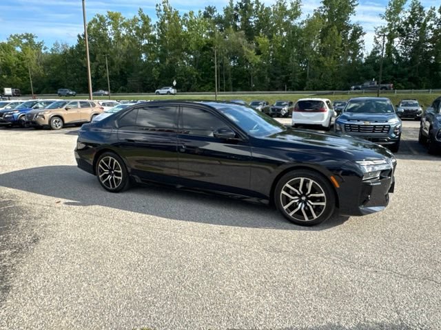 Used 2025 BMW 740i xDrive AWD/4WD image 17