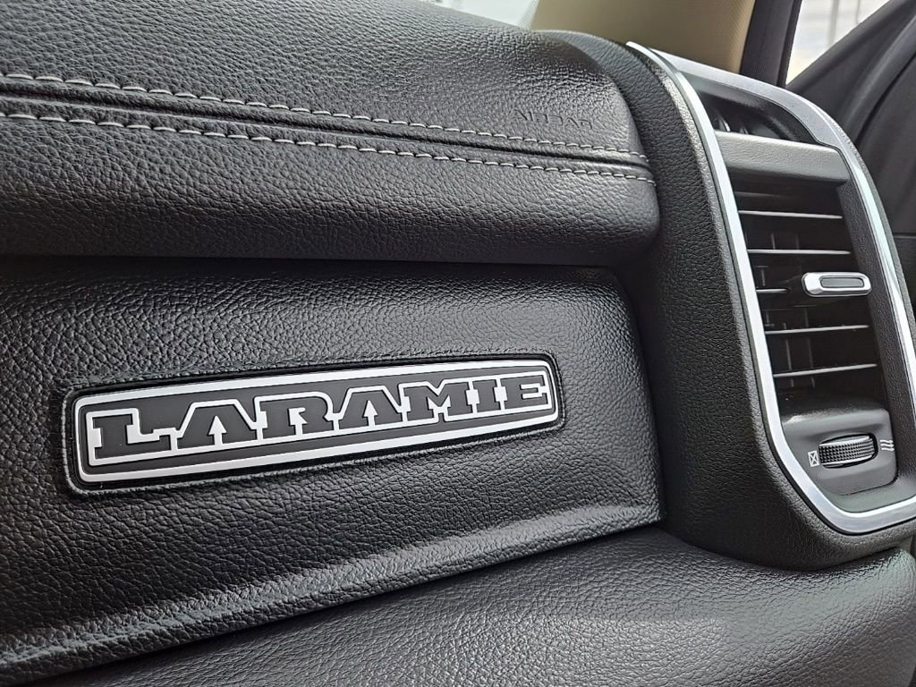 Used 2019 RAM 1500 Laramie AWD/4WD image 51