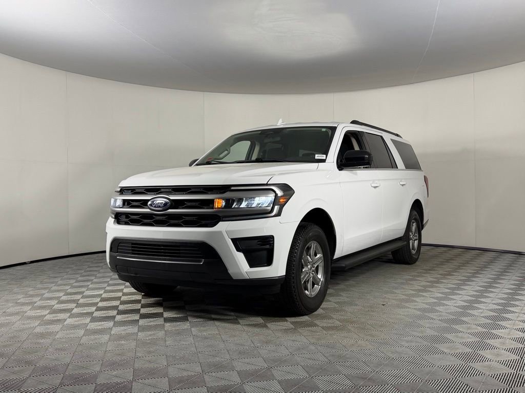 Used 2024 Ford Expedition Max XL AWD/4WD image 3