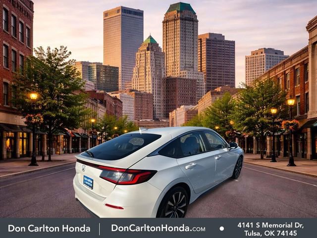 Used 2024 Honda Civic EX-L image 4