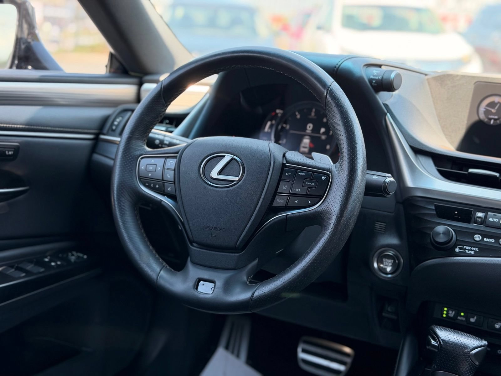 Used 2020 Lexus ES 350 F Sport w/ Accessory Package 2 FWD image 37