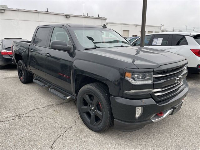 Used 2018 Chevrolet Silverado 1500 LTZ Z71 w/ Redline Edition image 12