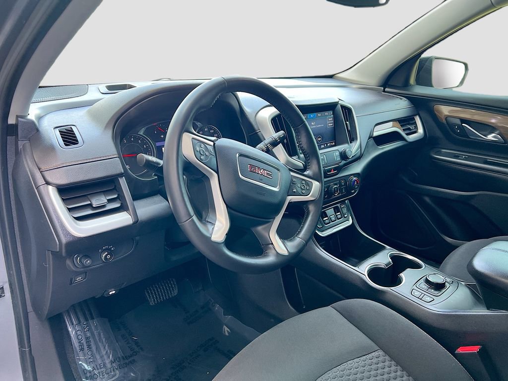 Used 2021 GMC Terrain SLE w/ Driver Convenience Package FWD image 9