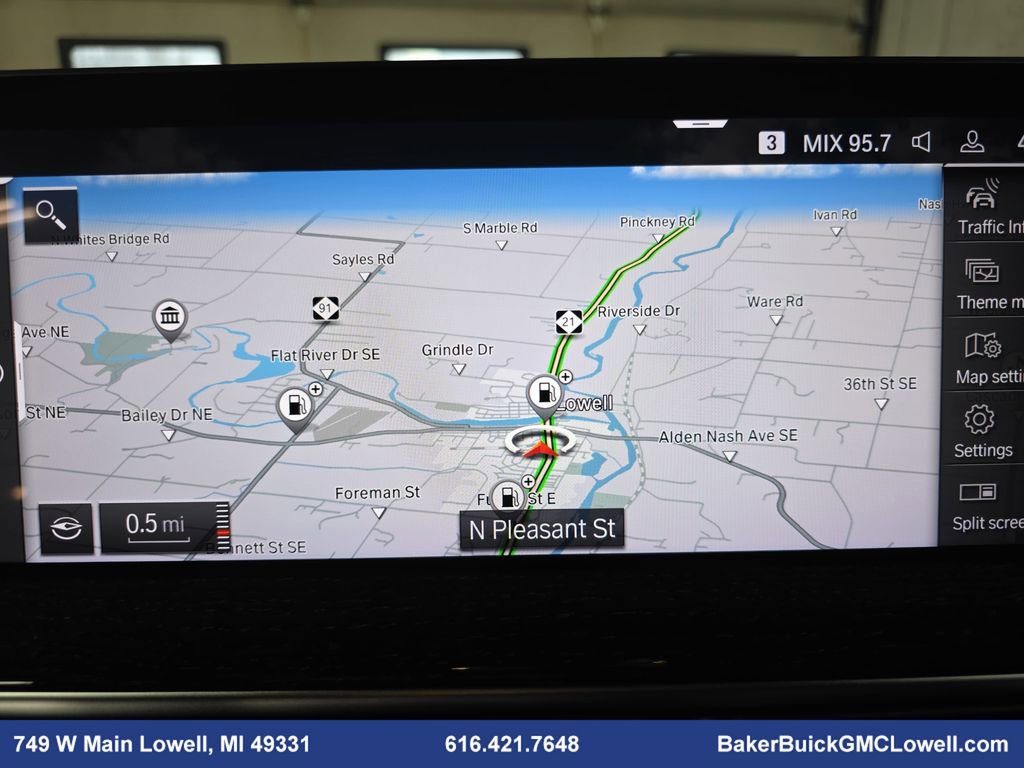 Used 2025 BMW X4 xDrive30i image 25