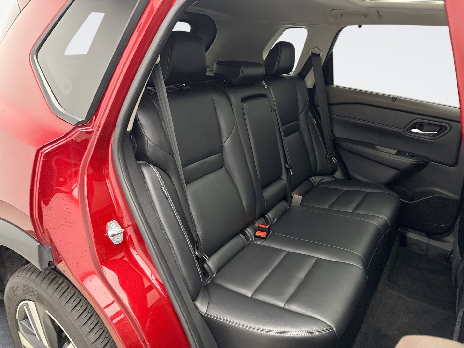 Used 2023 Nissan Rogue SL w/ SL Premium Package image 19