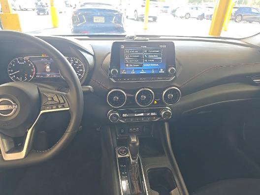 Used 2025 Nissan Sentra SR FWD image 12