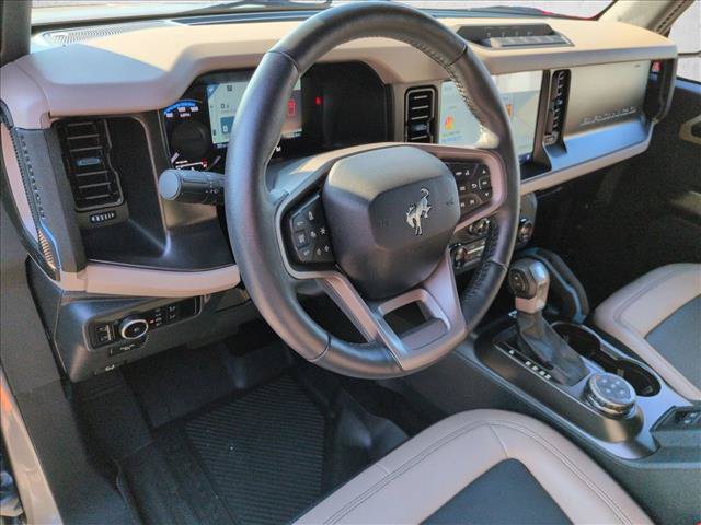 Used 2023 Ford Bronco Wildtrak AWD/4WD image 10