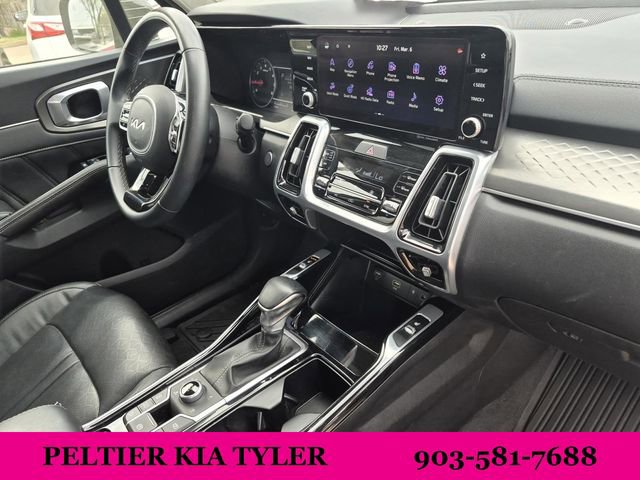 Certified 2022 Kia Sorento SX image 15
