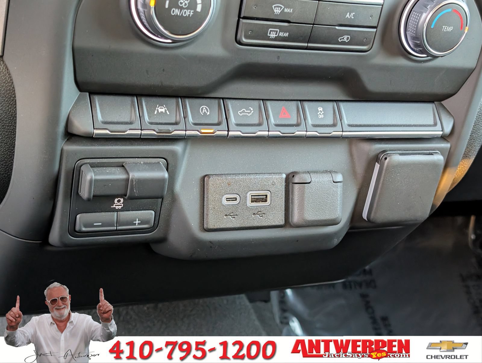Used 2025 Chevrolet Silverado 1500 Custom AWD/4WD image 24