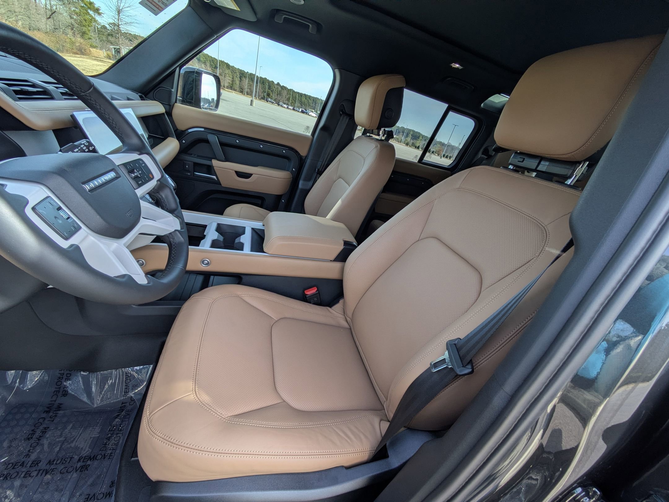 New 2026 Land Rover Defender 110 X-Dynamic SE image 18