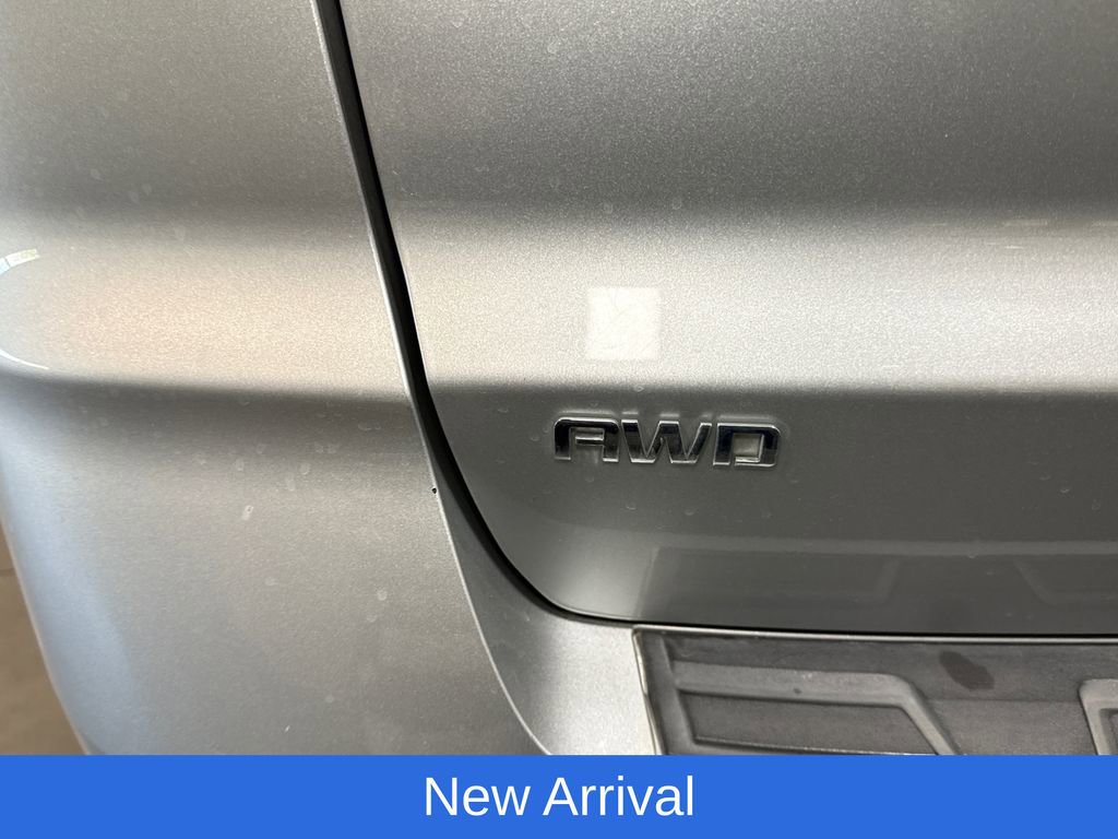 Used 2013 Chevrolet Traverse LT AWD/4WD image 6
