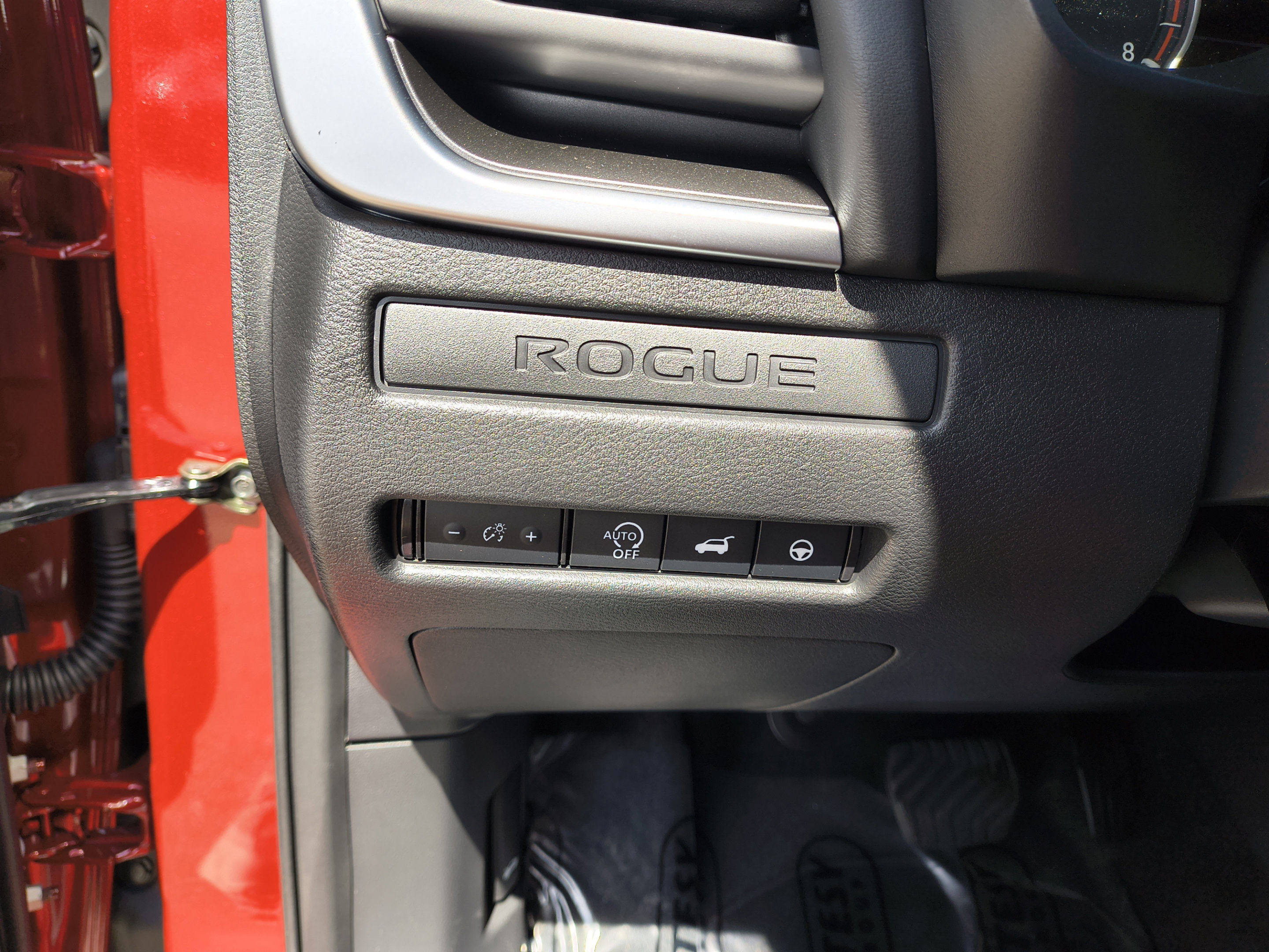 New 2026 Nissan Rogue SV FWD image 29