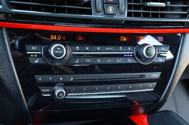 Used 2015 BMW X6 M image 17