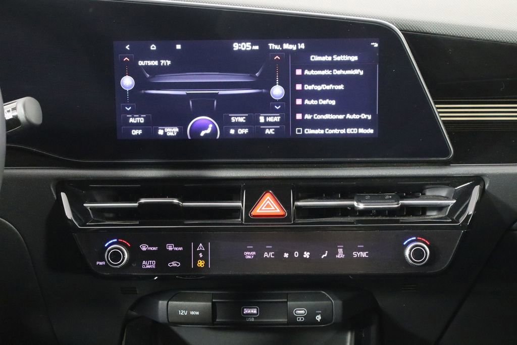 Used 2023 Kia Niro Wind FWD image 28