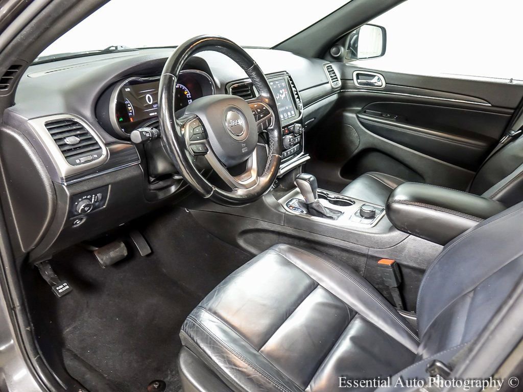 Used 2021 Jeep Grand Cherokee Limited image 10