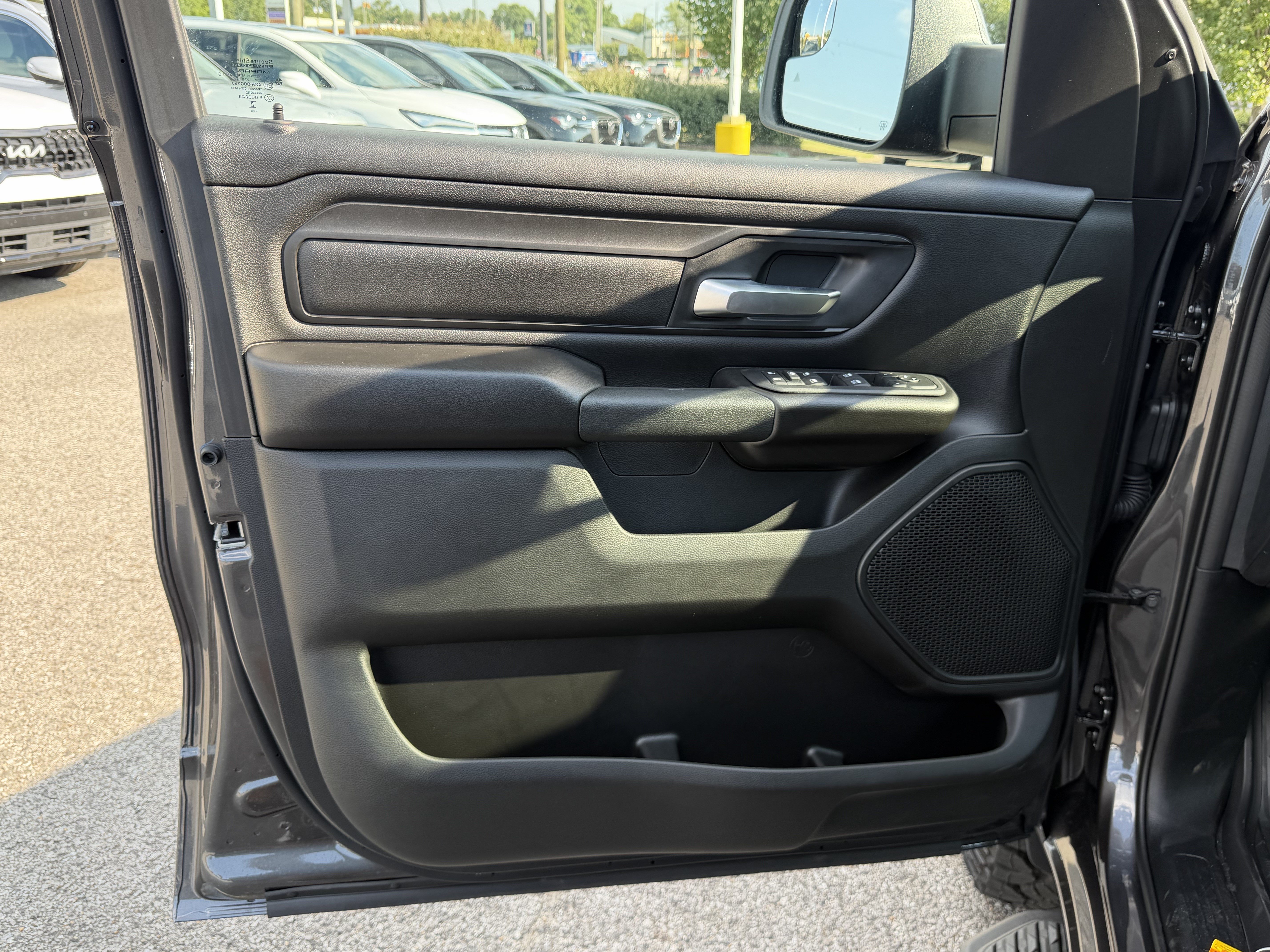 New 2026 RAM 1500 Warlock AWD/4WD image 14