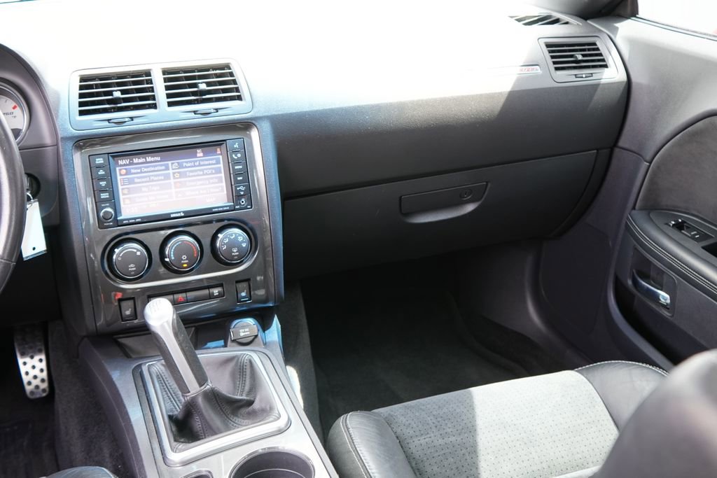 Used 2009 Dodge Challenger SRT8 RWD image 24