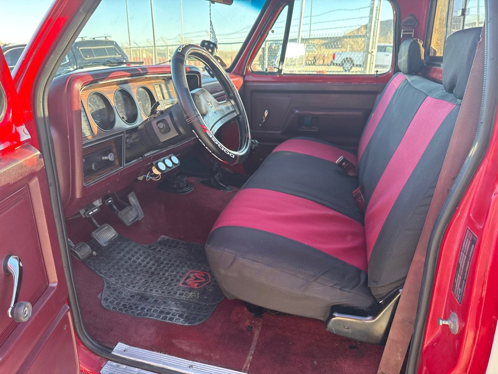 Used 1989 Dodge D/W Truck 100 AWD/4WD image 15