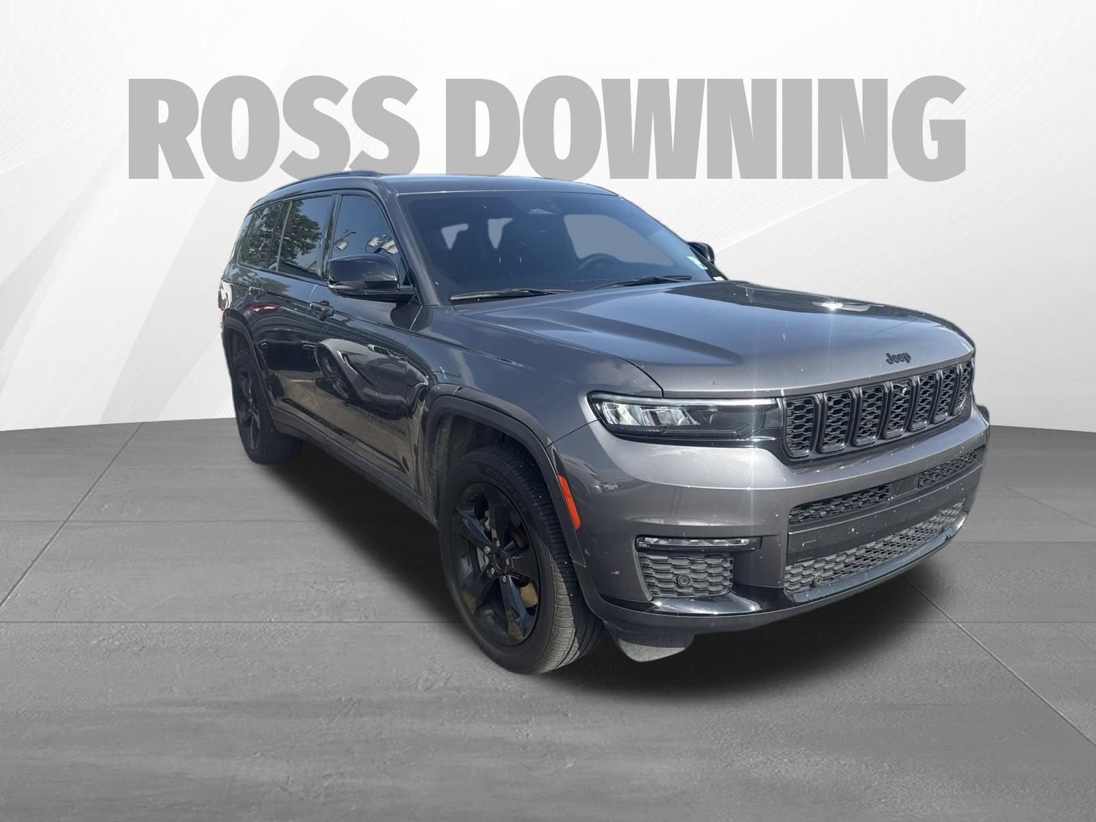 Used 2023 Jeep Grand Cherokee L Limited w/ Luxury Tech Group II AWD/4WD image 3