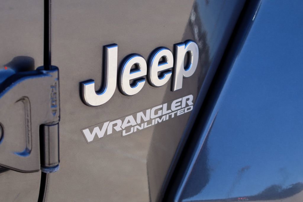 Used 2019 Jeep Wrangler Unlimited Sahara w/ Safety Group AWD/4WD image 22