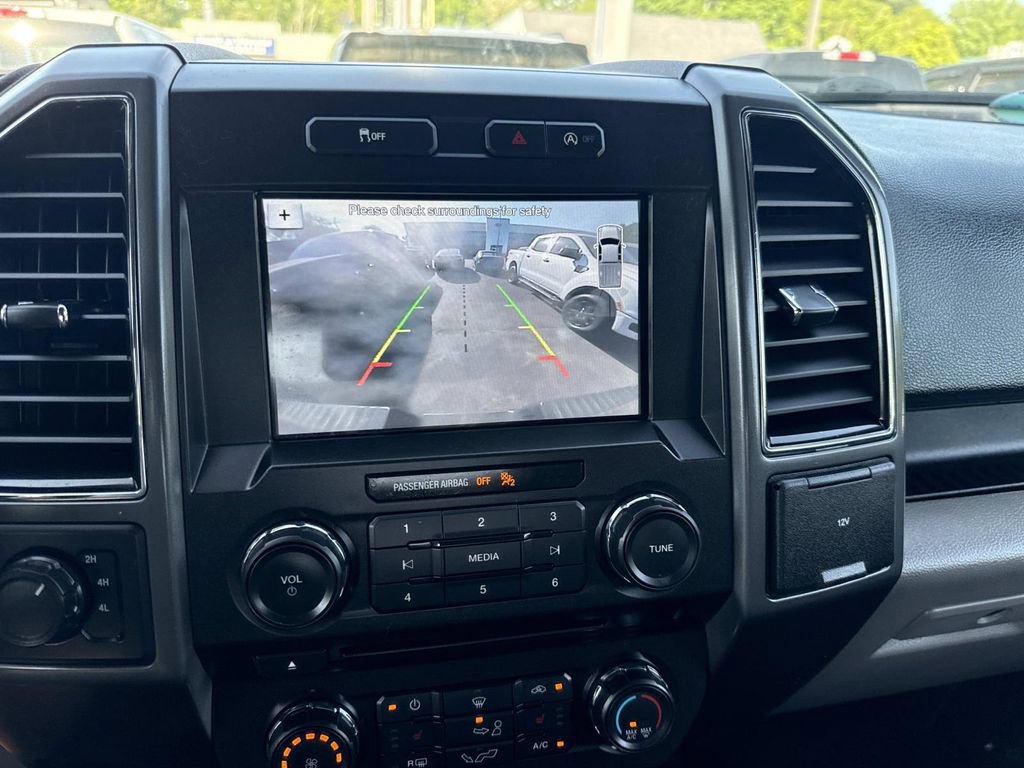 Used 2018 Ford F150 XLT w/ Equipment Group 302A Luxury AWD/4WD image 23