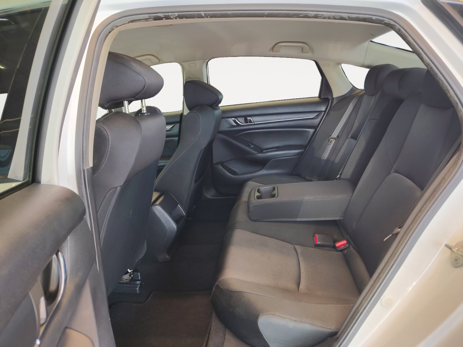 Used 2019 Honda Accord LX image 21