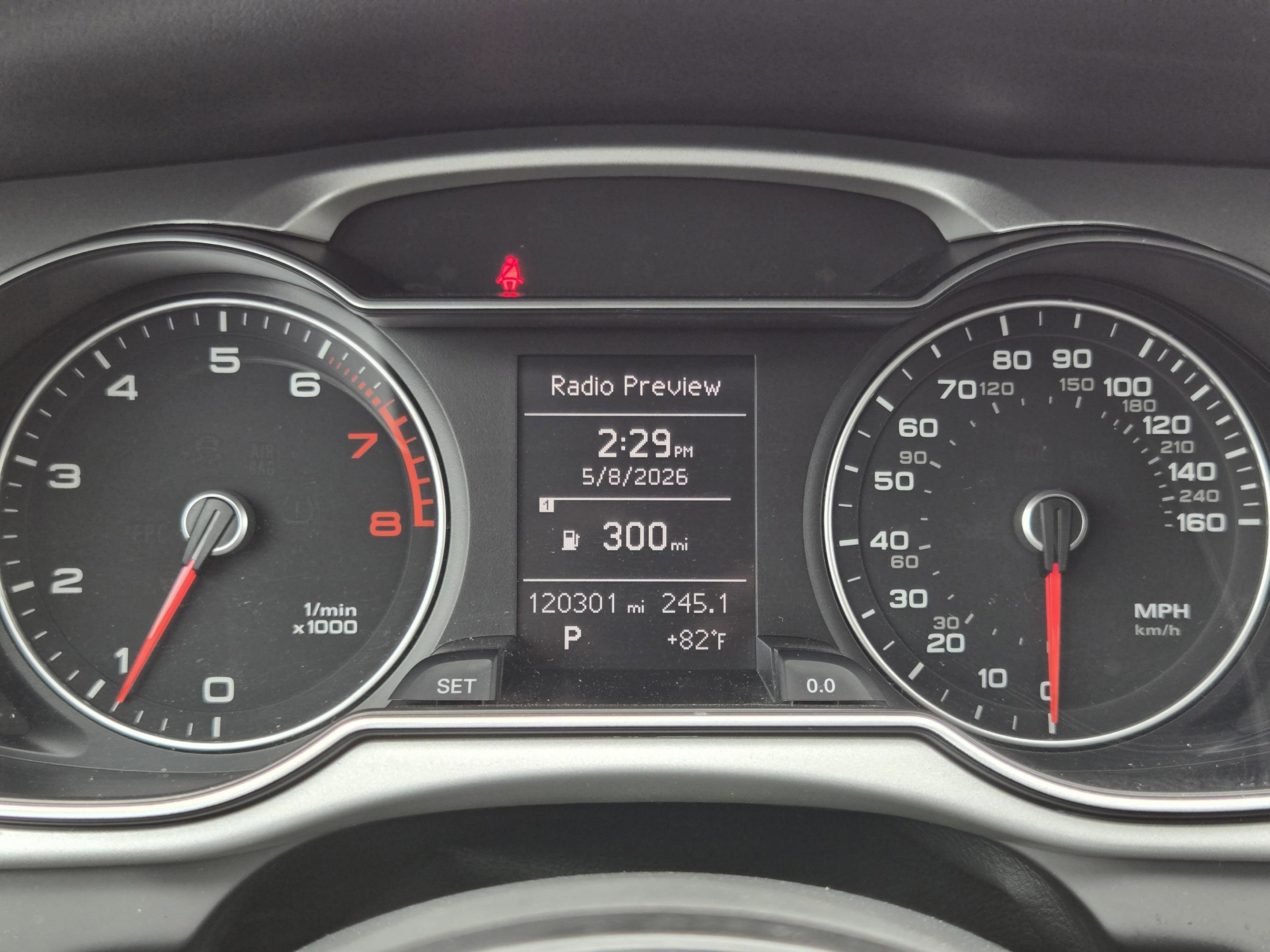 Used 2016 Audi A4 2.0T Premium w/ Convenience Plus Package FWD image 12