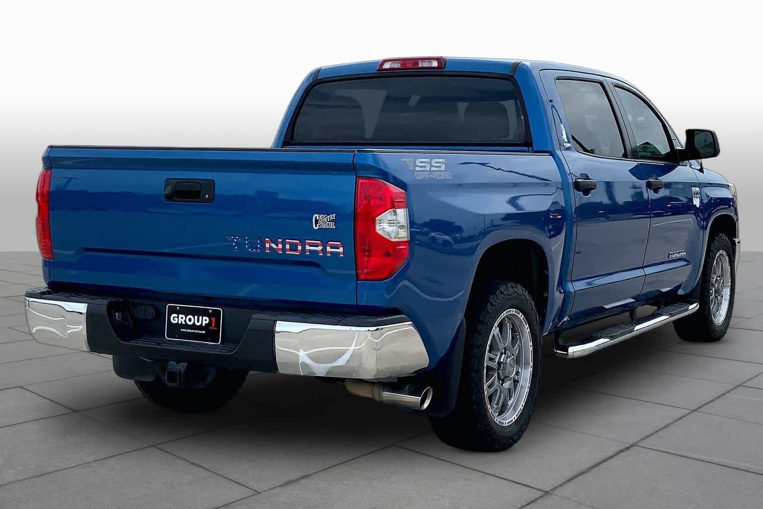 Used 2018 Toyota Tundra SR5 w/ SR5 Upgrade Package RWD image 13
