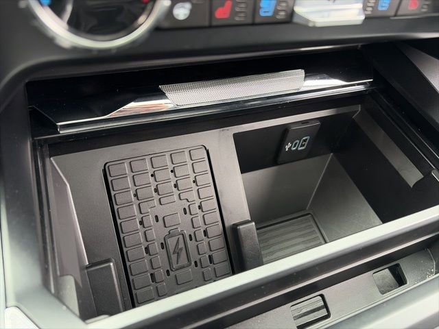 Used 2024 Ford F250 Lariat image 24