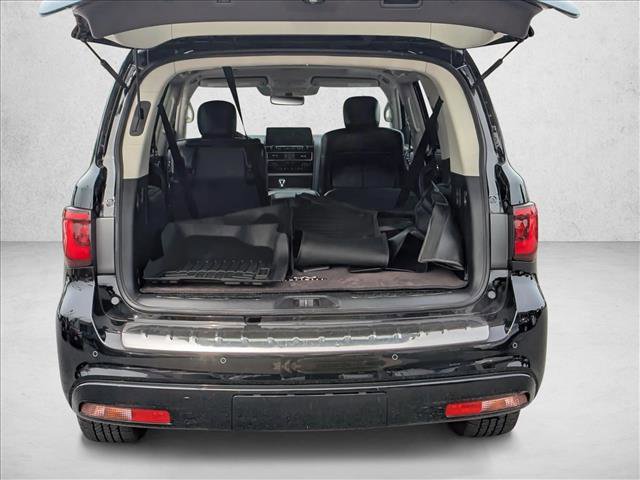 Used 2023 INFINITI QX80 Luxe w/ Cargo Package image 7