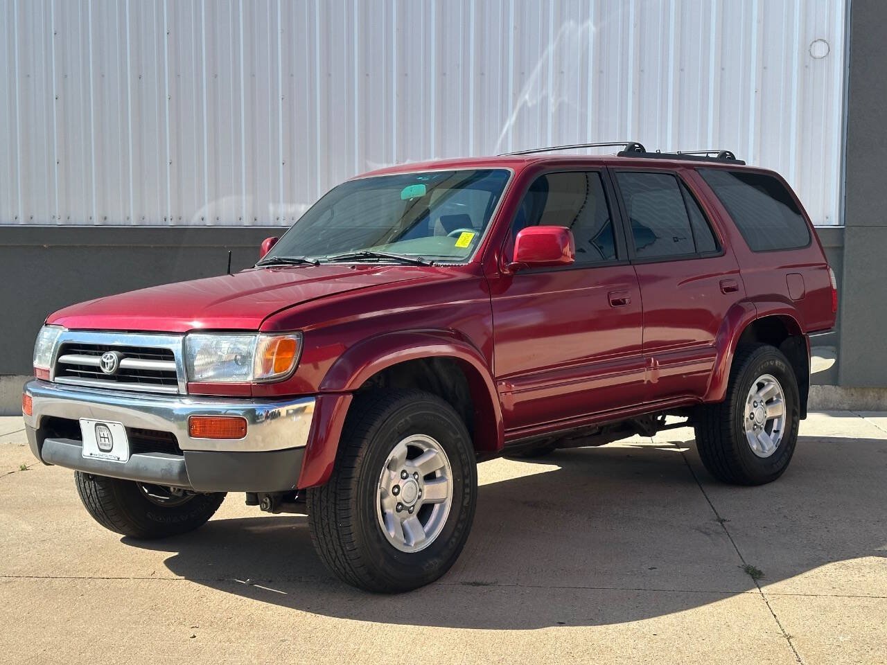 Used 1998 Toyota 4Runner Limited AWD/4WD image 1