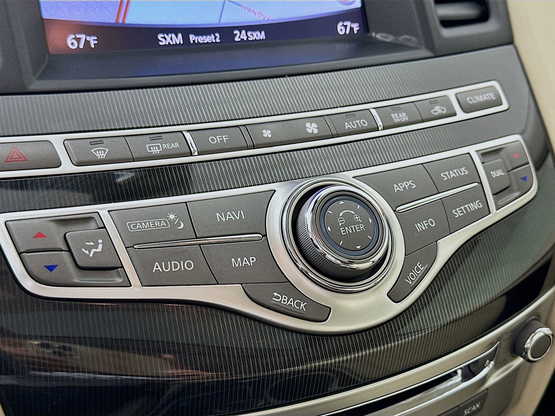 Used 2017 INFINITI QX60 FWD w/ Premium Plus Package image 17