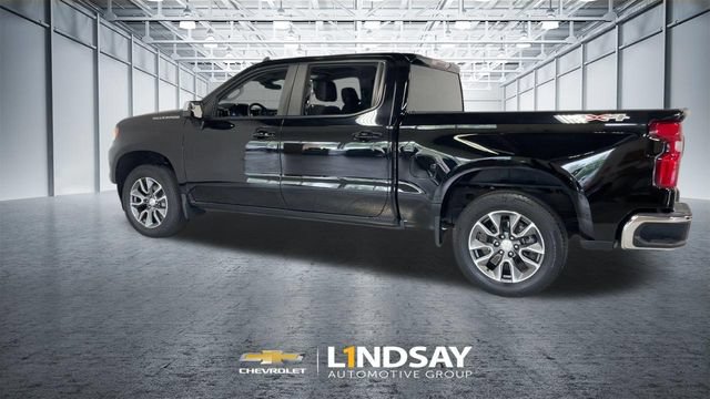 Used 2023 Chevrolet Silverado 1500 LT AWD/4WD image 7