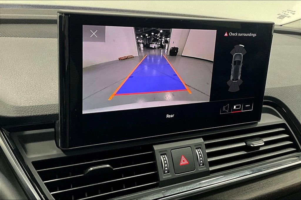 Used 2022 Audi Q5 2.0T Premium w/ Convenience Package image 29