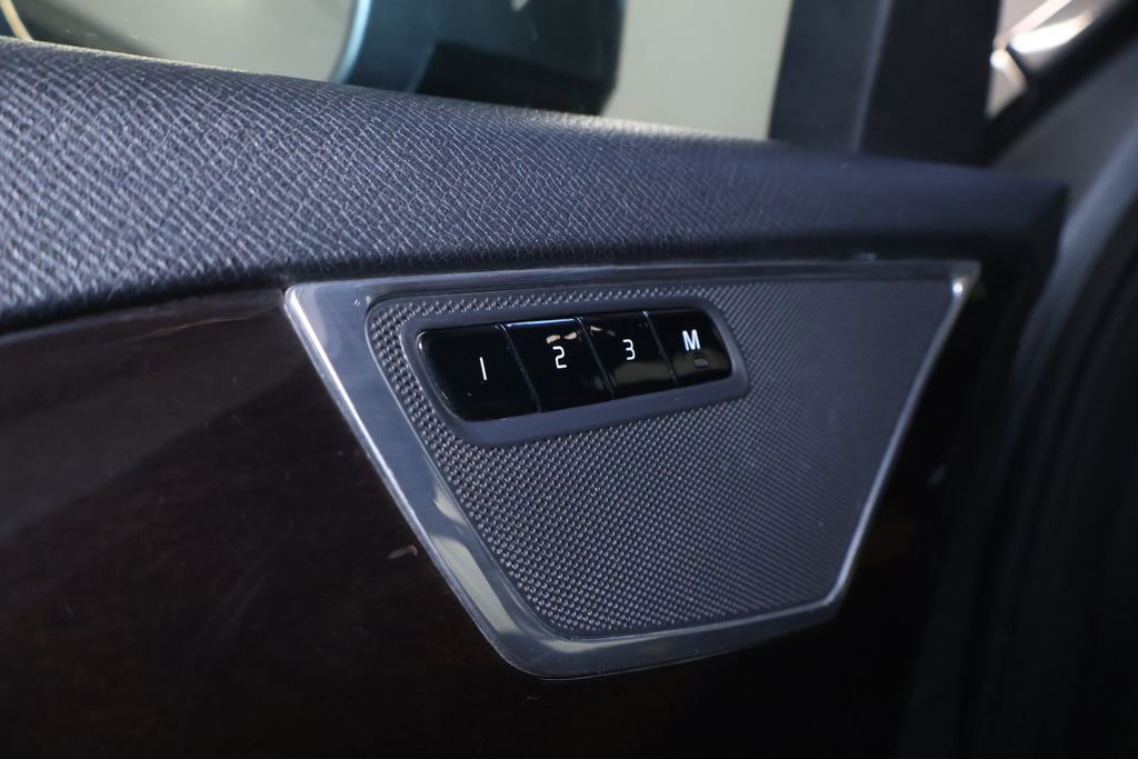 Used 2019 Volvo XC90 T6 Momentum image 15