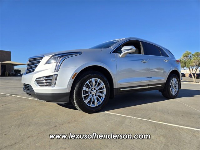Used 2019 Cadillac XT5 FWD video 2