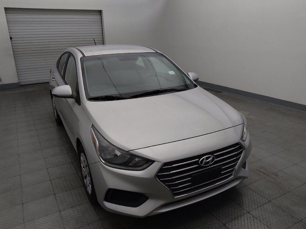 Used 2020 Hyundai Accent SE FWD image 14