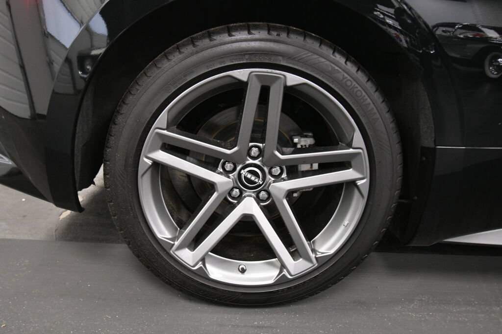 Used 2025 Nissan Z Sport w/ Floor Mat Package RWD image 26