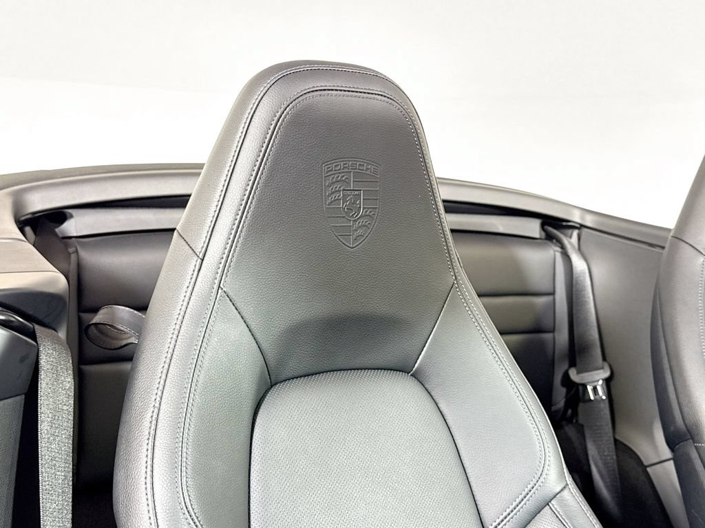 Certified 2024 Porsche 911 Carrera RWD image 22