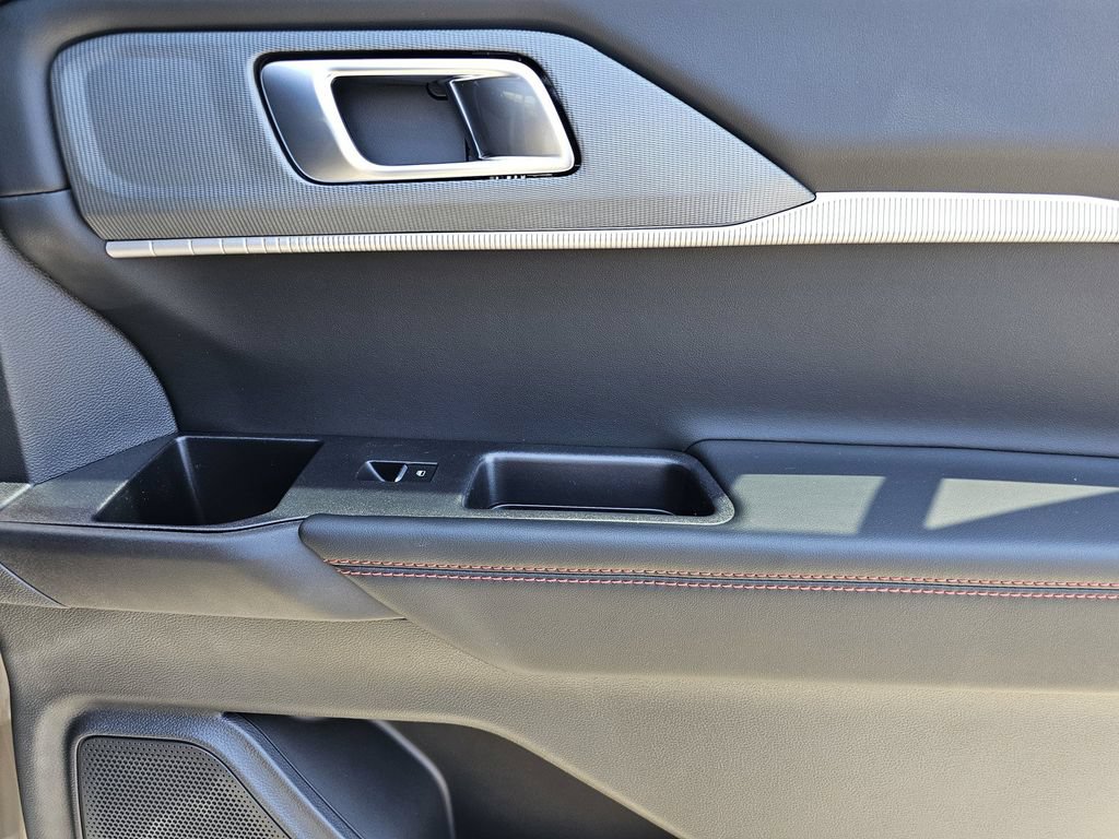 New 2026 Ford Explorer ST-Line RWD image 13