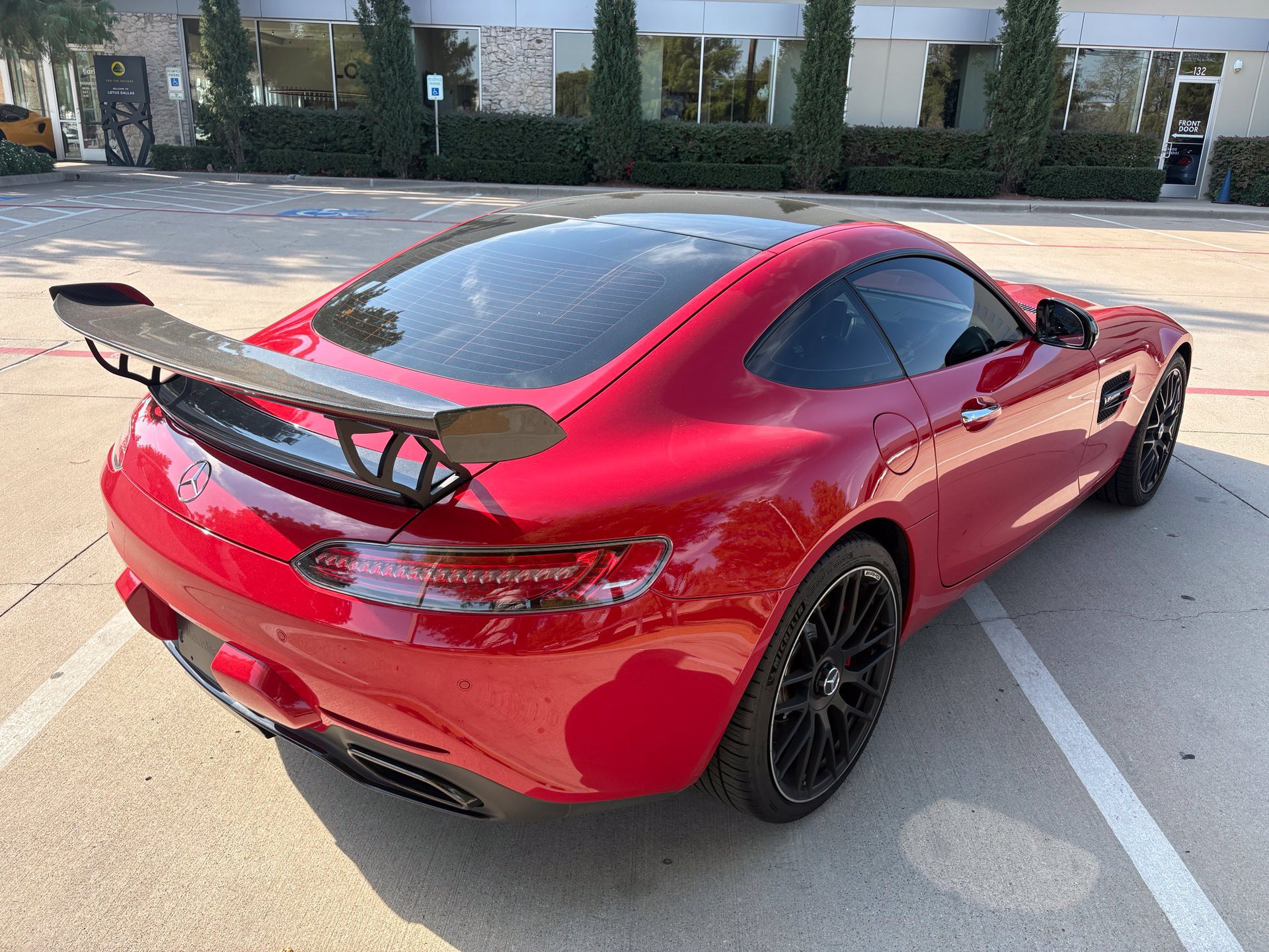 Used 2018 Mercedes-Benz AMG GT S image 4