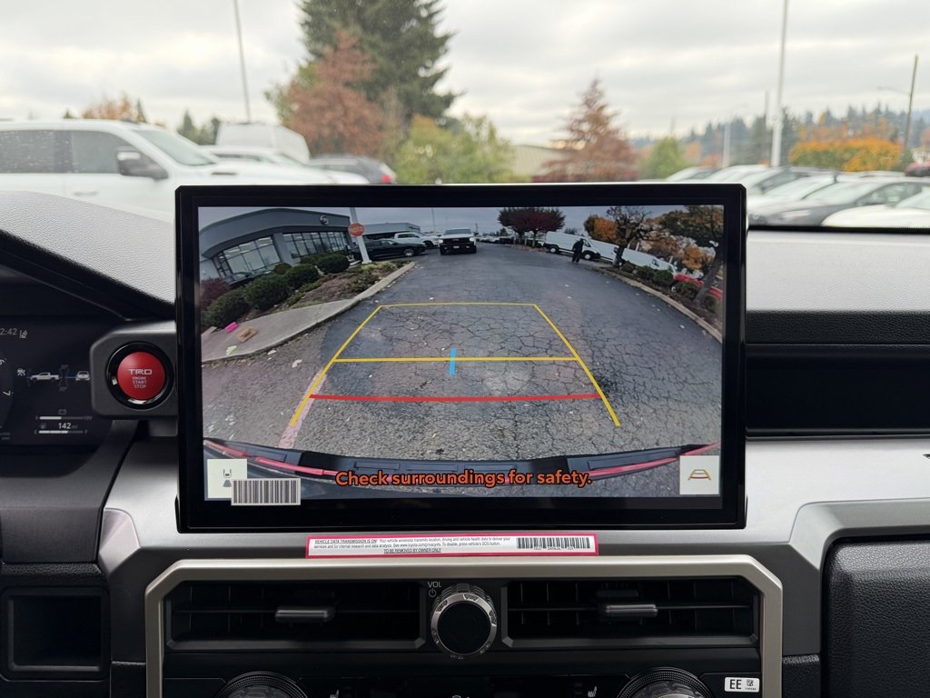 Used 2024 Toyota Tacoma TRD Off-Road image 21