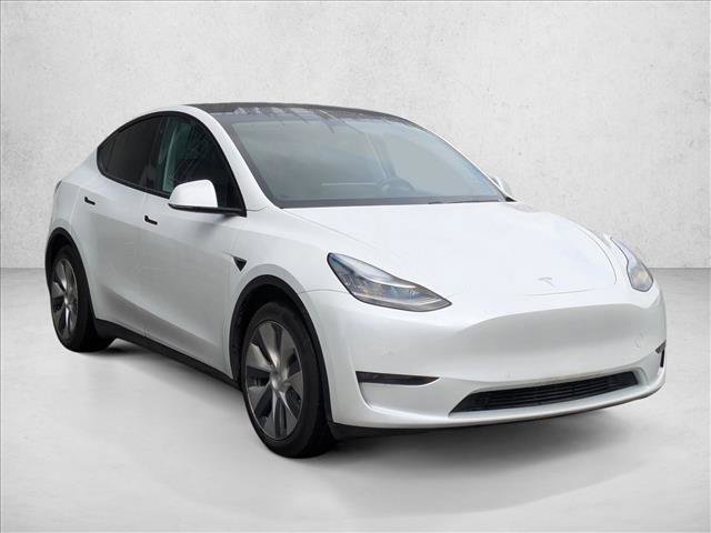 Used 2020 Tesla Model Y Long Range image 3