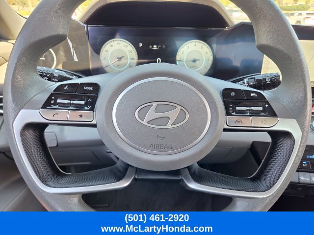 Used 2024 Hyundai Elantra SEL FWD image 29