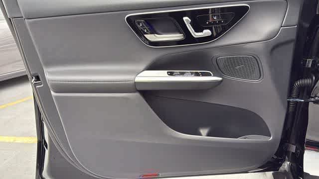 Certified 2026 Mercedes-Benz GLC 300 4MATIC image 12
