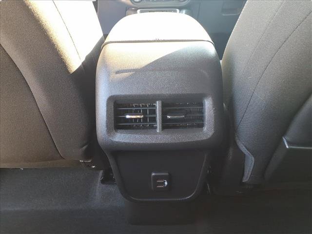 Used 2023 GMC Terrain SLE w/ LPO, Floor Liner Package FWD image 31