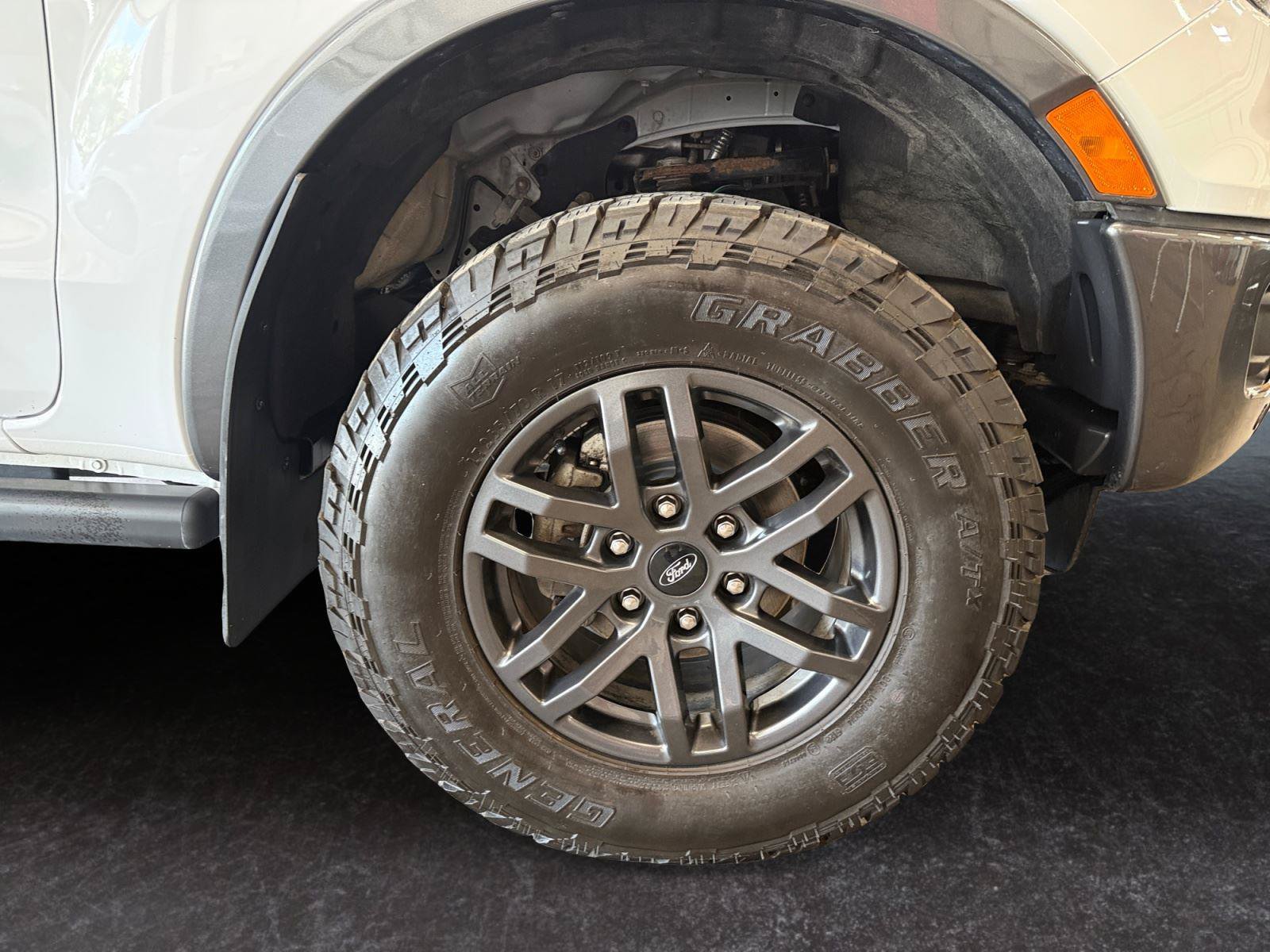 Used 2023 Ford Ranger Lariat w/ Tremor Off-Road Package AWD/4WD image 28
