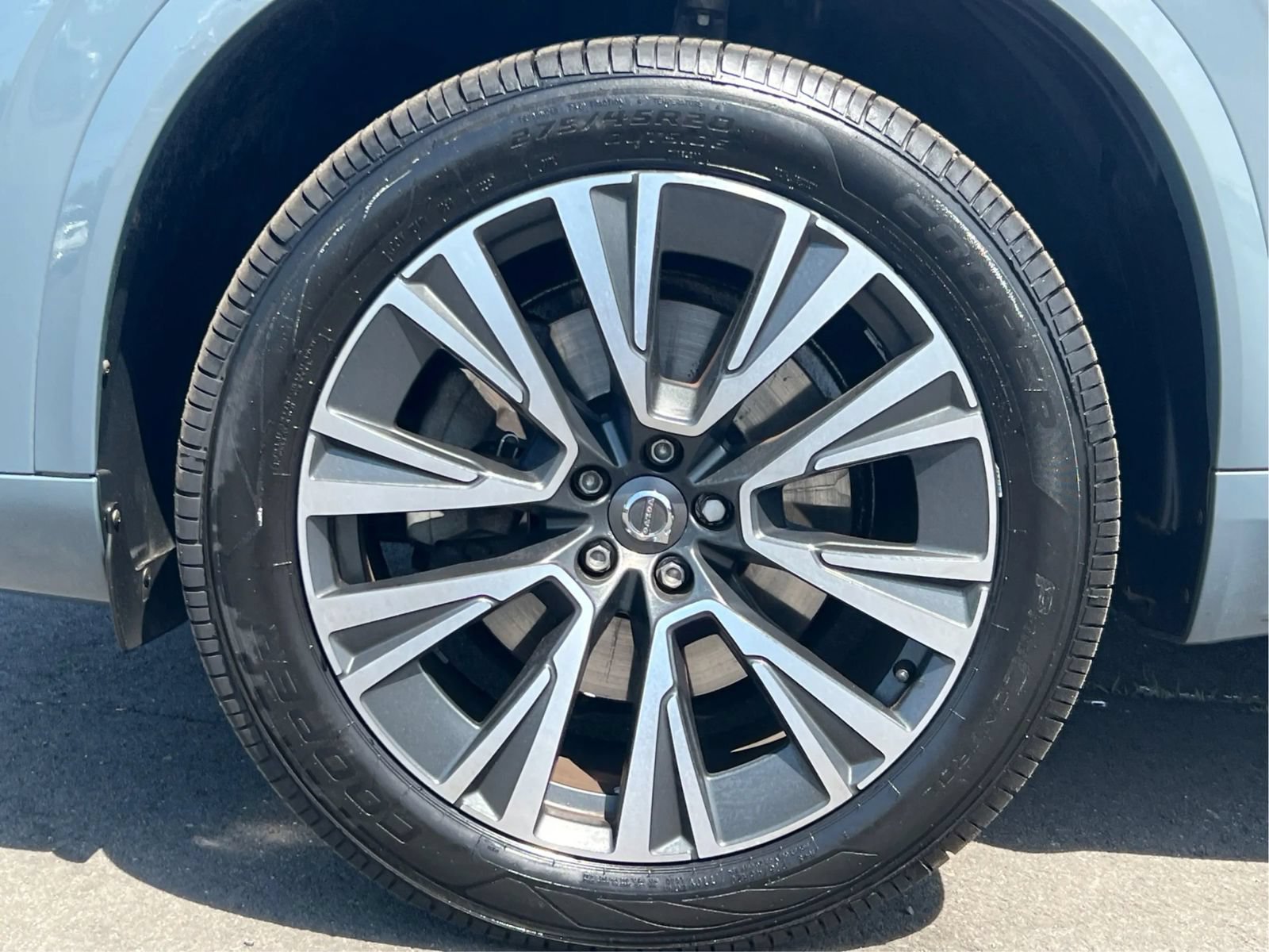 Used 2020 Volvo XC90 T6 Momentum w/ Protection Package Premier AWD/4WD image 31